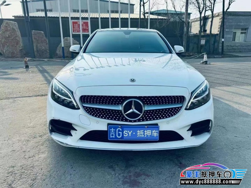 21年奔驰C轿车抵押车出售