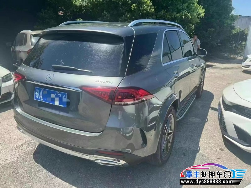 20年奔驰GLE轿车抵押车出售