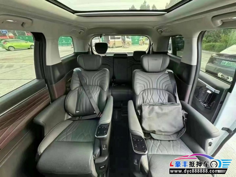 24年传祺M8轿车抵押车出售