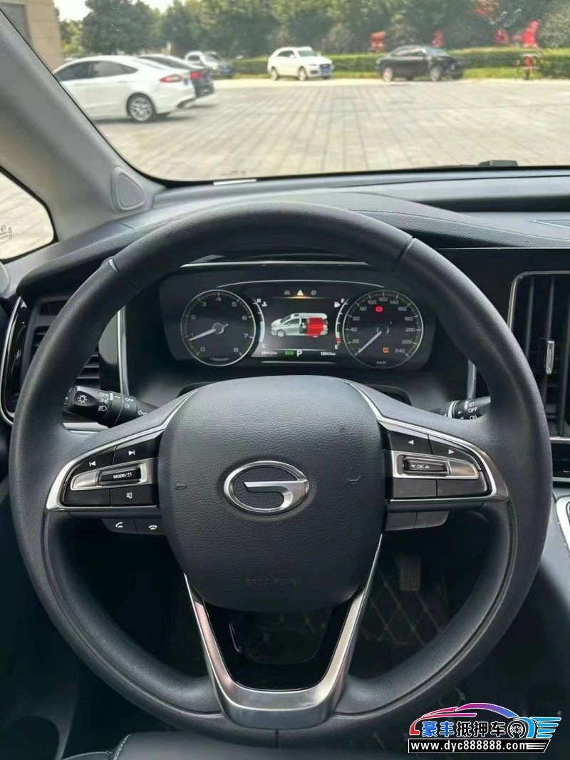 22年传祺M8轿车抵押车出售