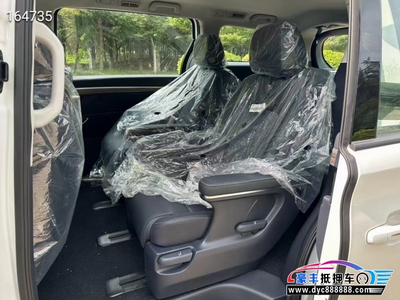 23年传祺M8轿车抵押车出售