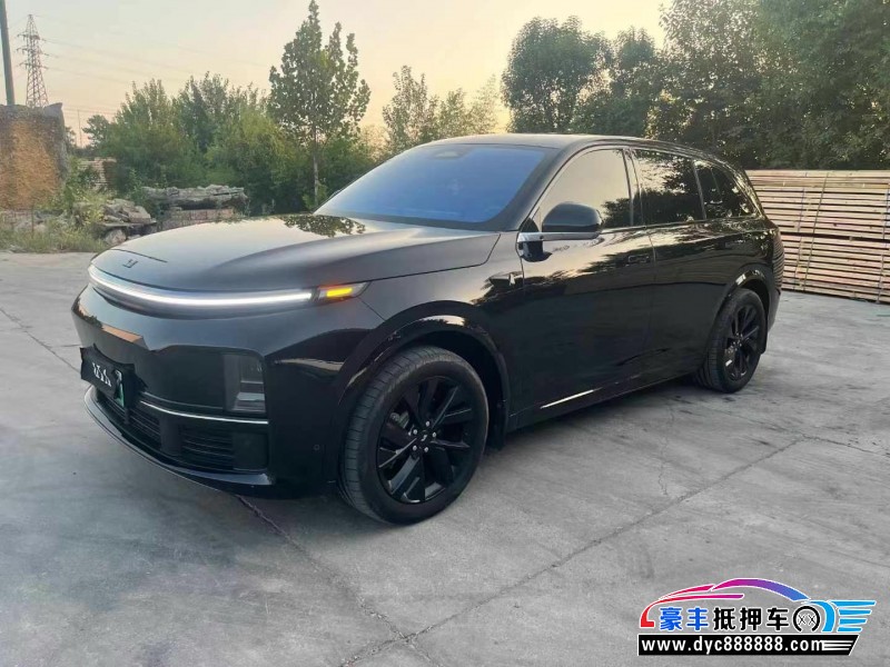 23年理想L7轿车抵押车出售