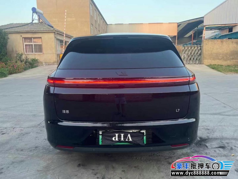 23年理想L7轿车抵押车出售