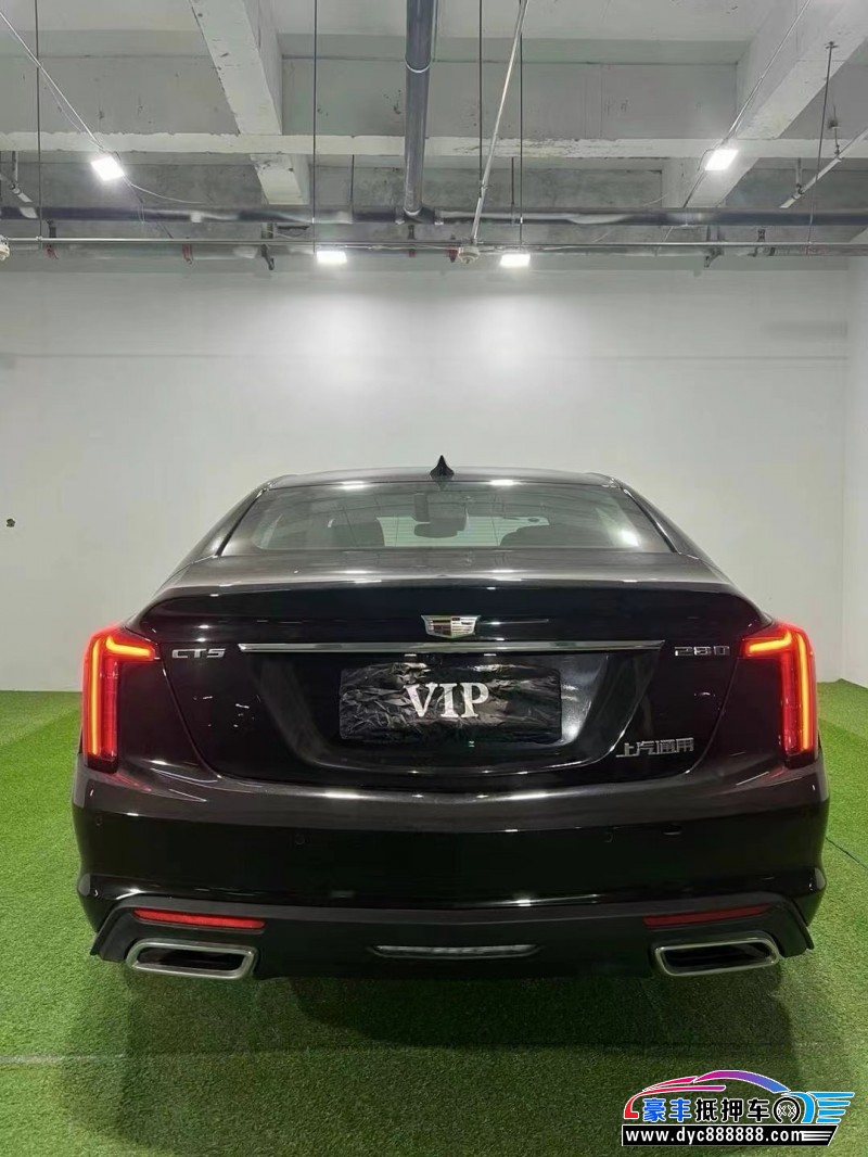 23年凯迪拉克CT5轿车抵押车出售