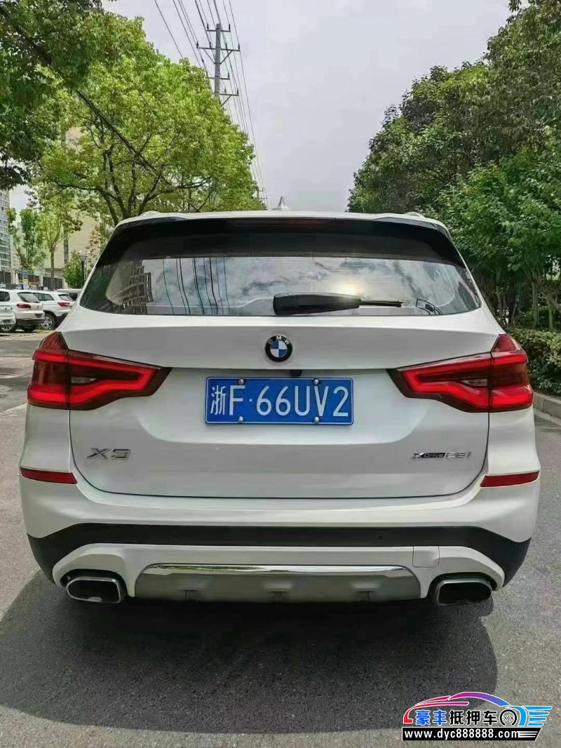 19年宝马X3轿车抵押车出售