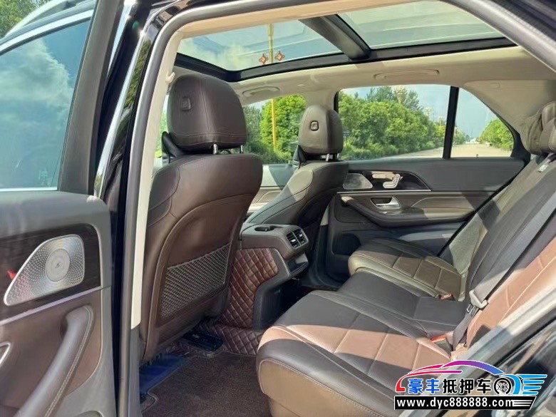 20年奔驰GLE轿车抵押车出售