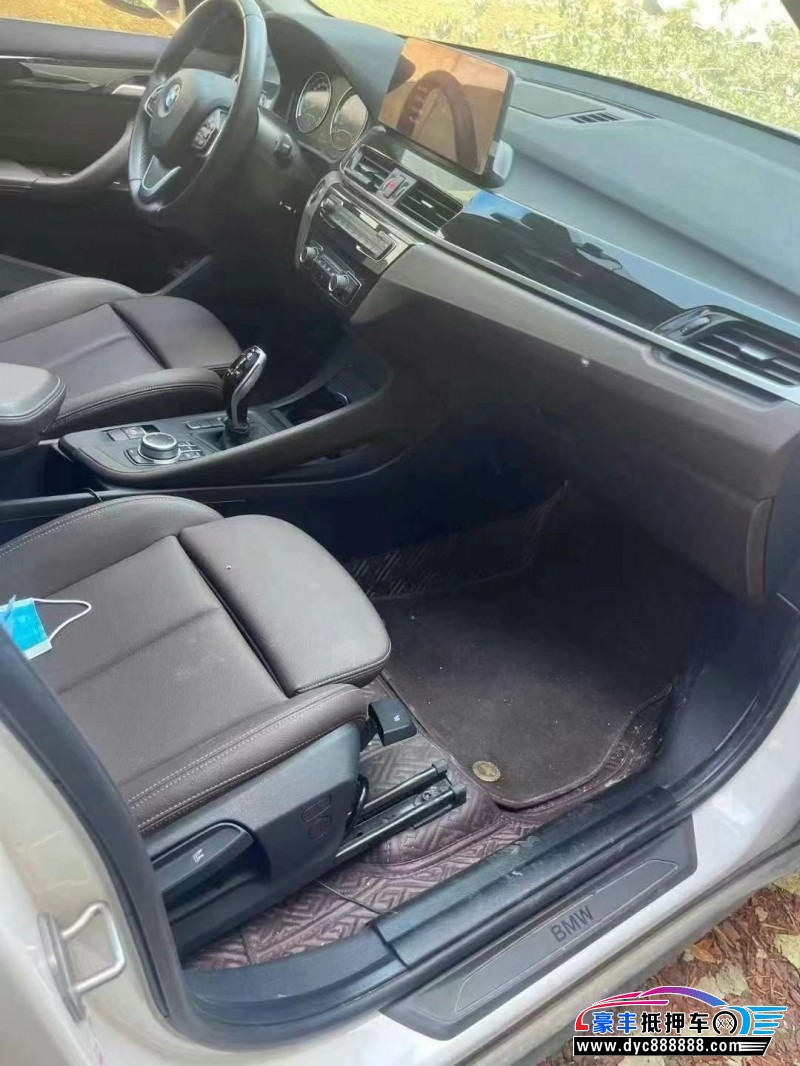 21年宝马X1轿车抵押车出售