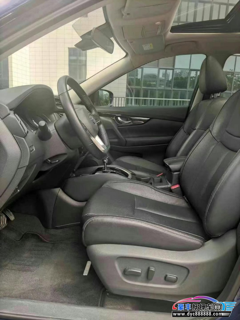 20年日产奇骏轿车抵押车出售