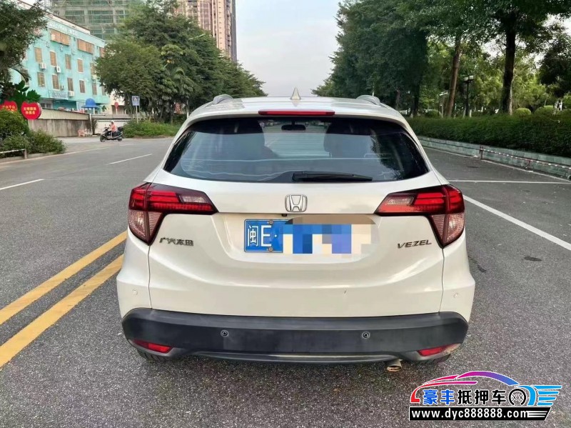 18年本田缤智轿车抵押车出售