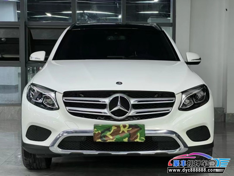 19年奔驰GLC轿车抵押车出售