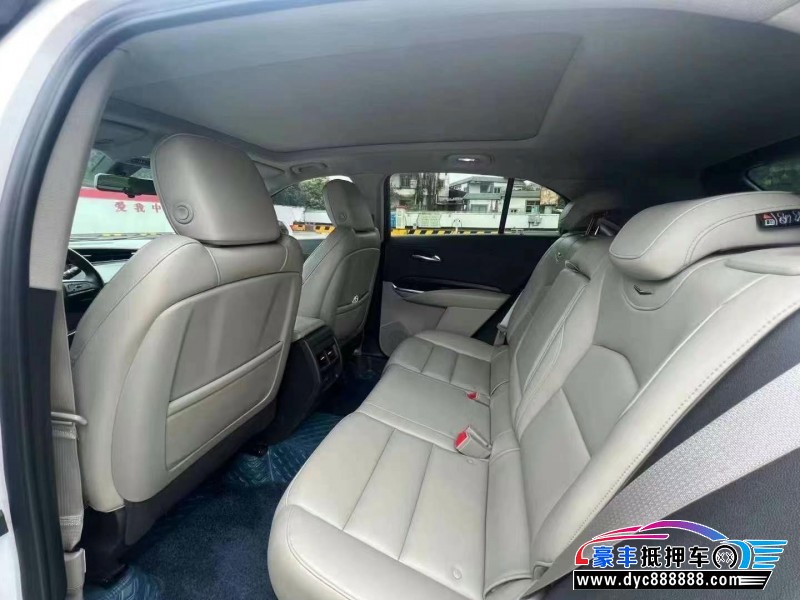 19年凯迪拉克XT4轿车抵押车出售