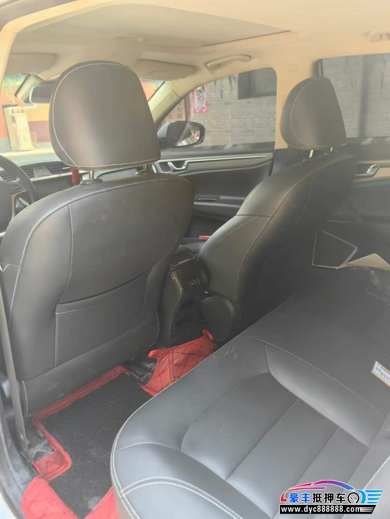 19年吉利帝豪GL轿车抵押车出售