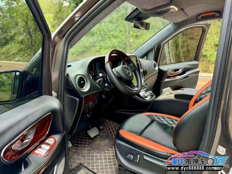 20年奔驰维特斯特轿车抵押车出售