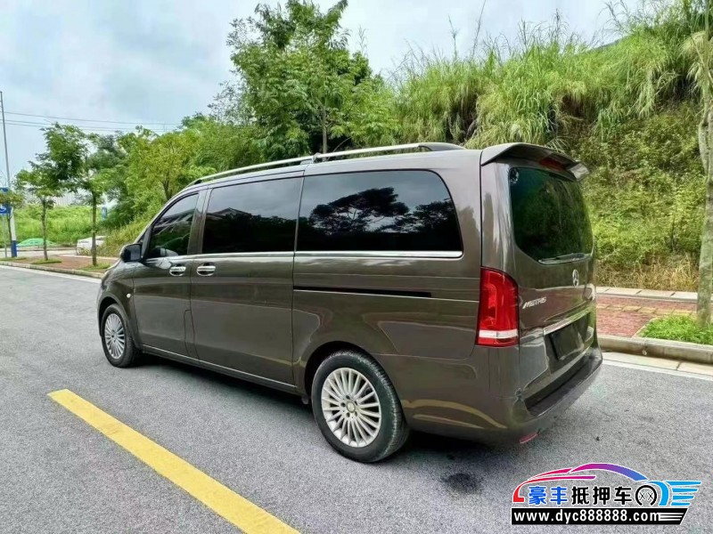 20年奔驰维特斯特轿车抵押车出售