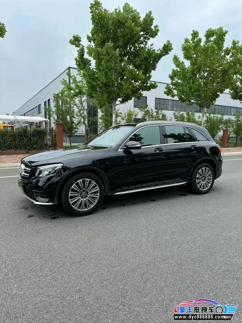 17年奔驰GLCSUV抵押车出售