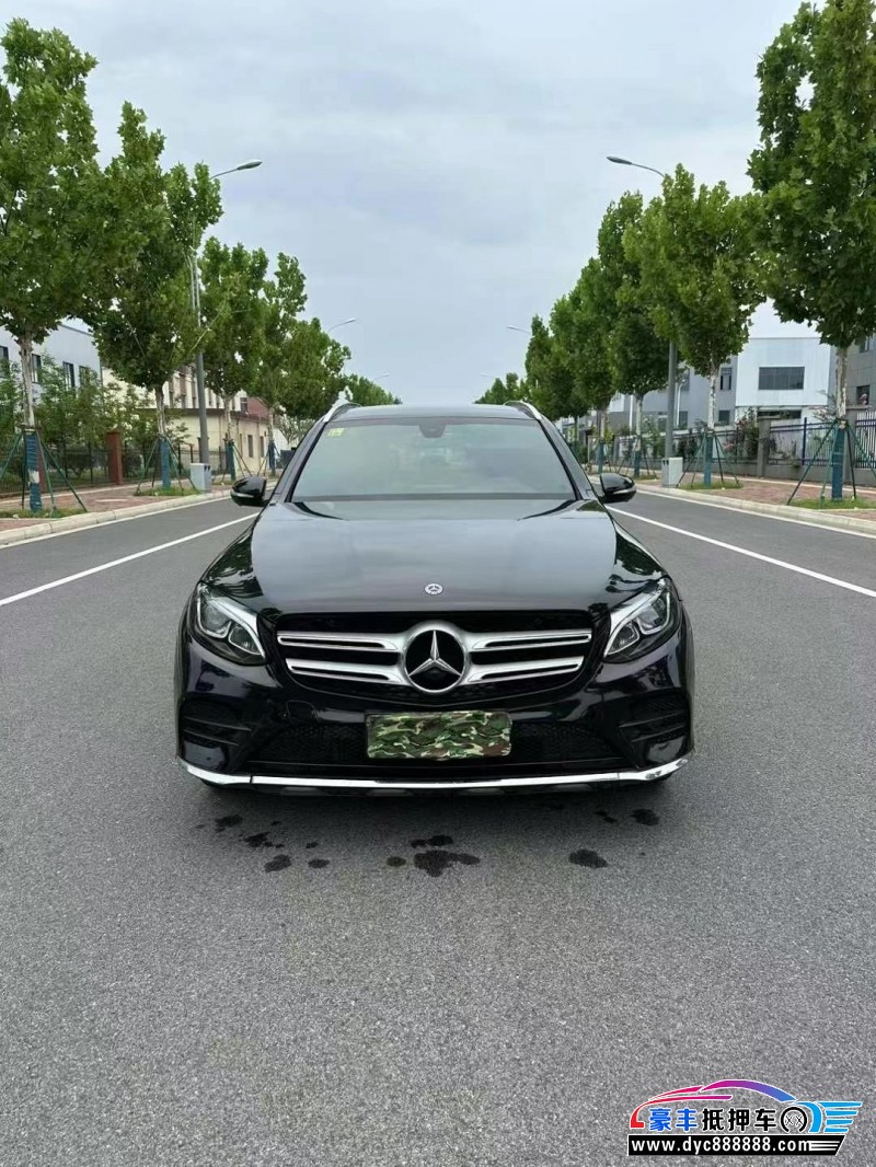 17年奔驰GLCSUV抵押车出售