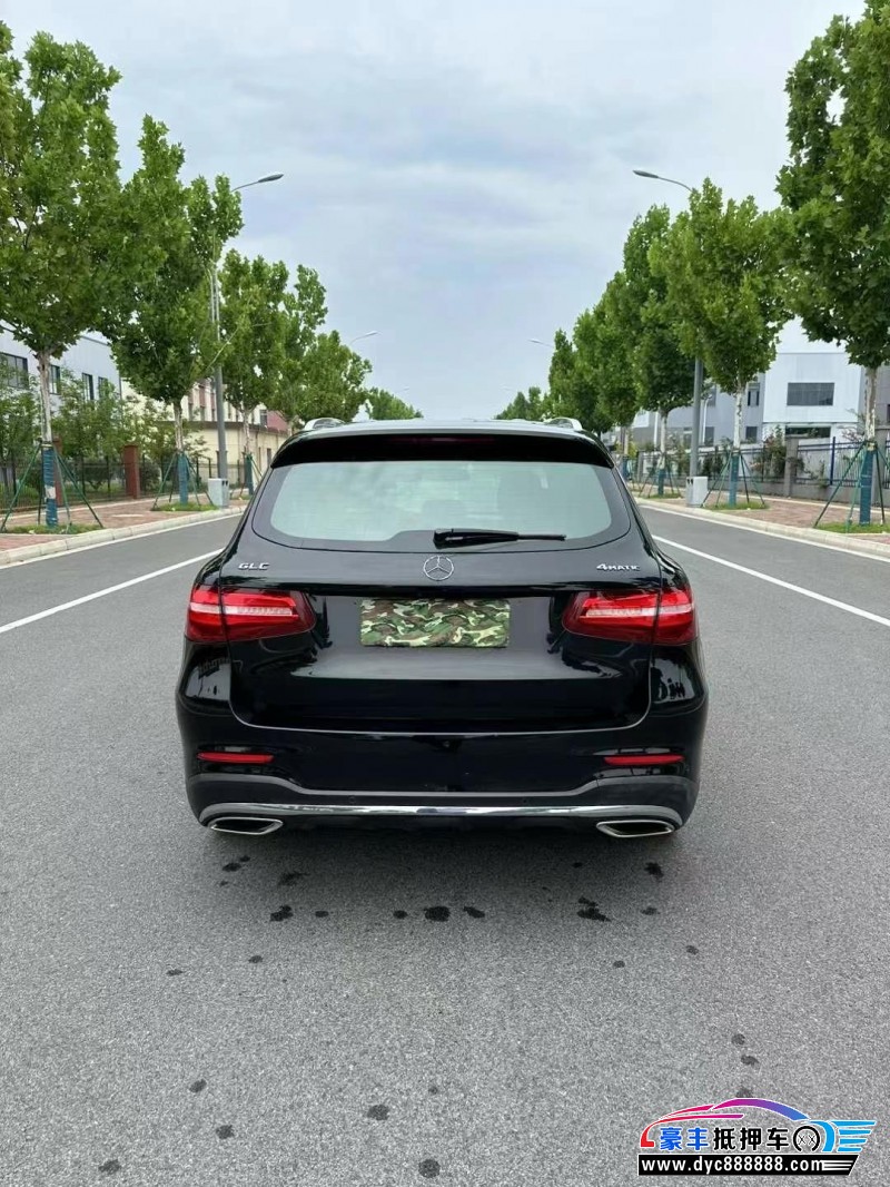 17年奔驰GLCSUV抵押车出售