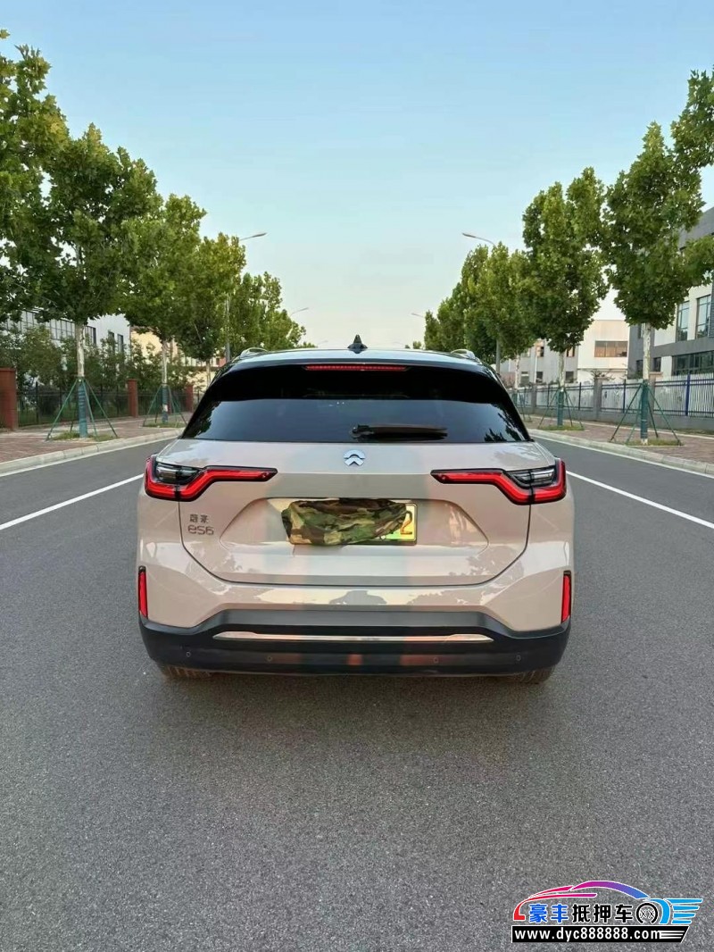 22年蔚来ES6SUV抵押车出售