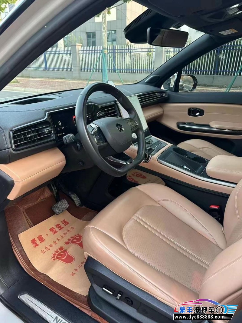 22年蔚来ES6SUV抵押车出售