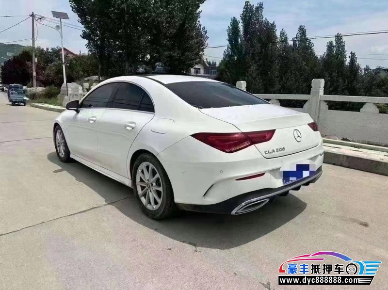 21年奔驰CLA轿车抵押车出售