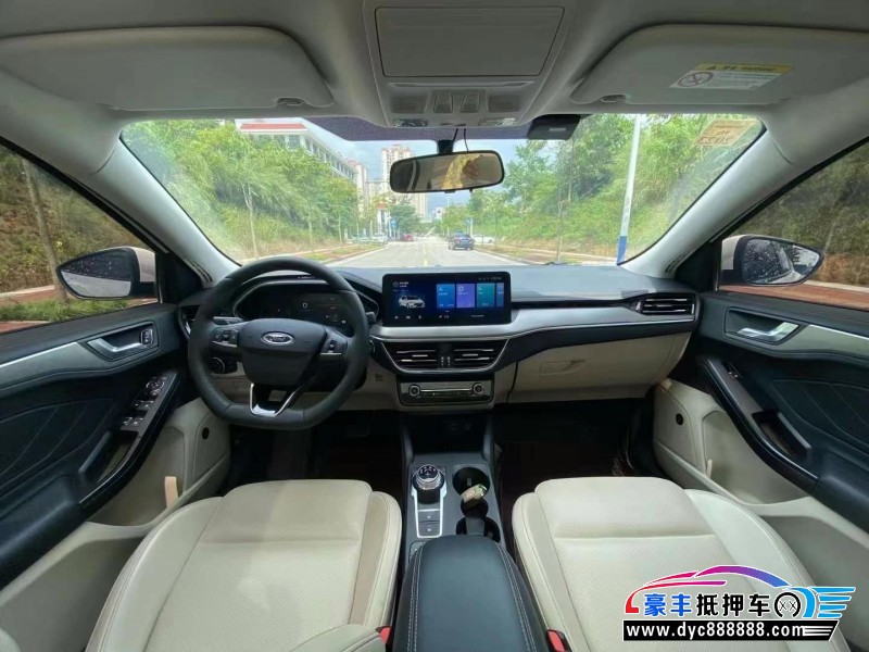 21年福特福克斯轿车抵押车出售