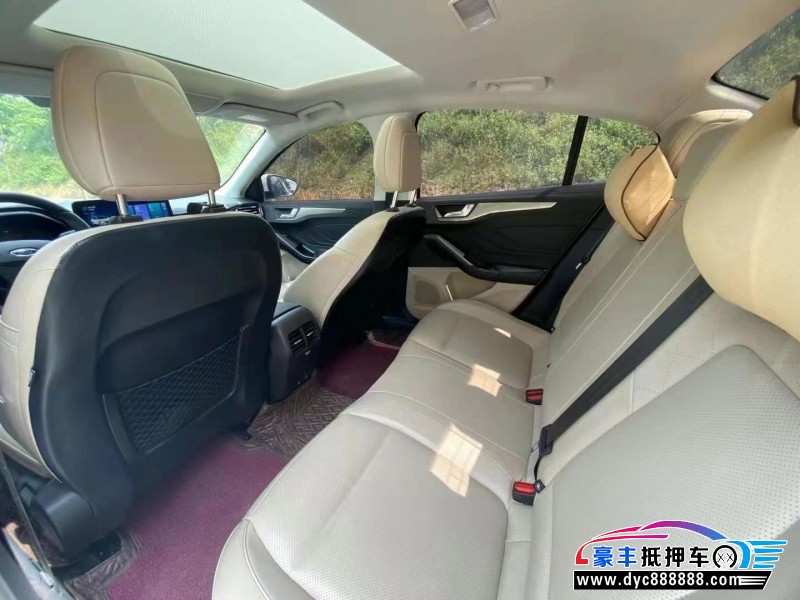 21年福特福克斯轿车抵押车出售