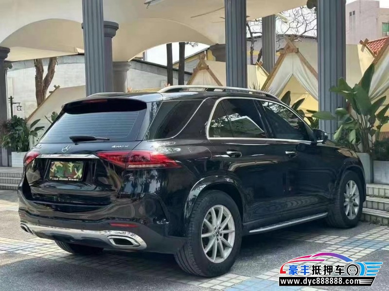 20年奔驰GLE轿车抵押车出售