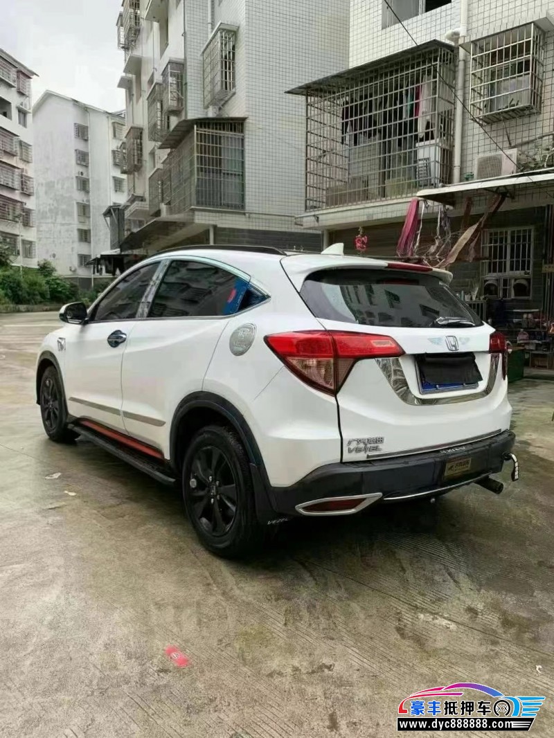 18年本田缤智轿车抵押车出售