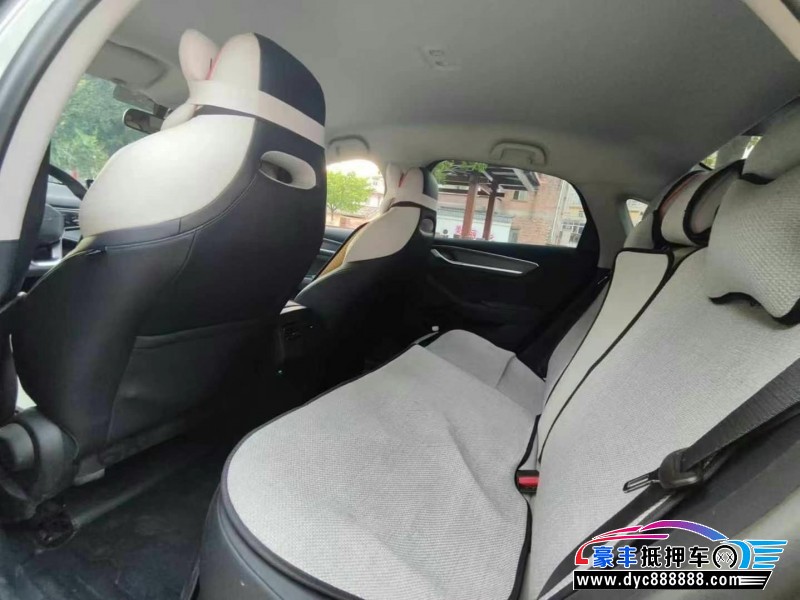 23年比亚迪驱逐舰轿车抵押车出售