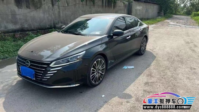 23年日产天籁轿车抵押车出售