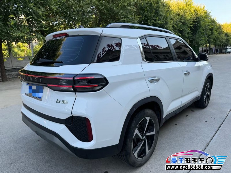 23年现代ix35SUV抵押车出售