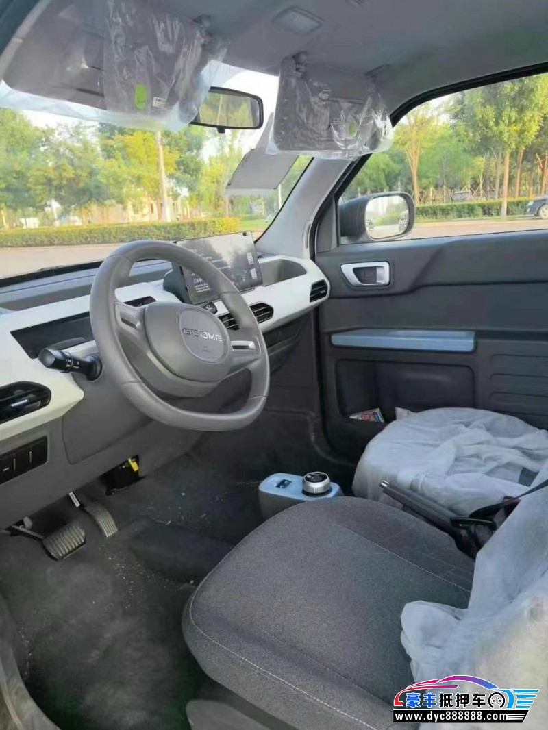 24年吉利熊猫轿车抵押车出售