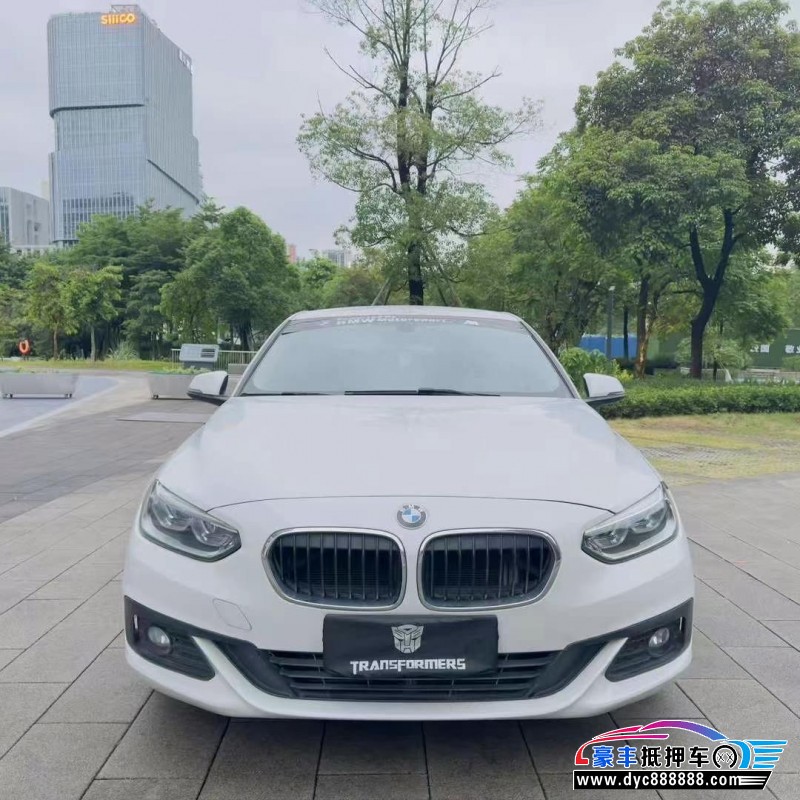 19年宝马1系轿车抵押车出售