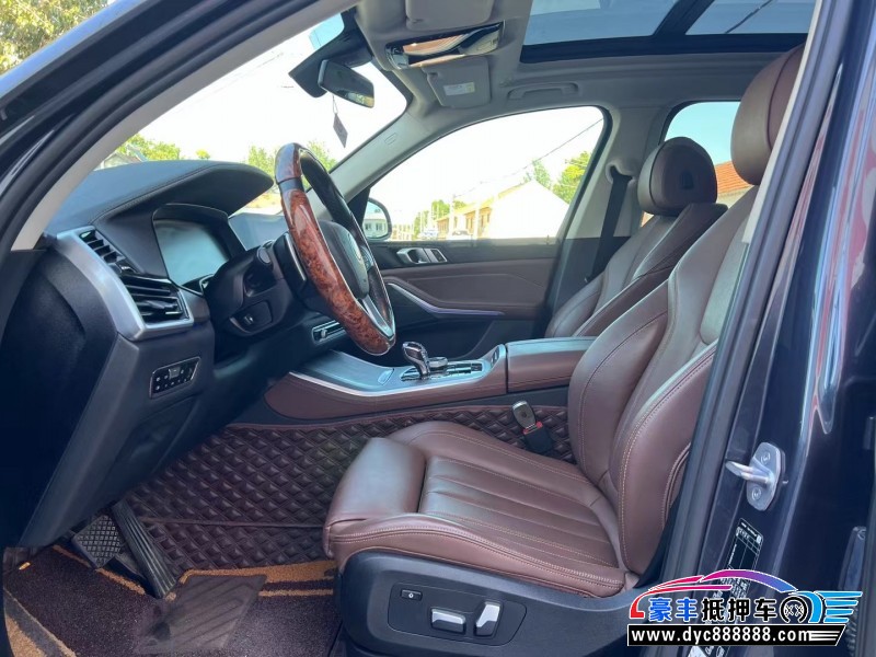 20年宝马X5轿车抵押车出售