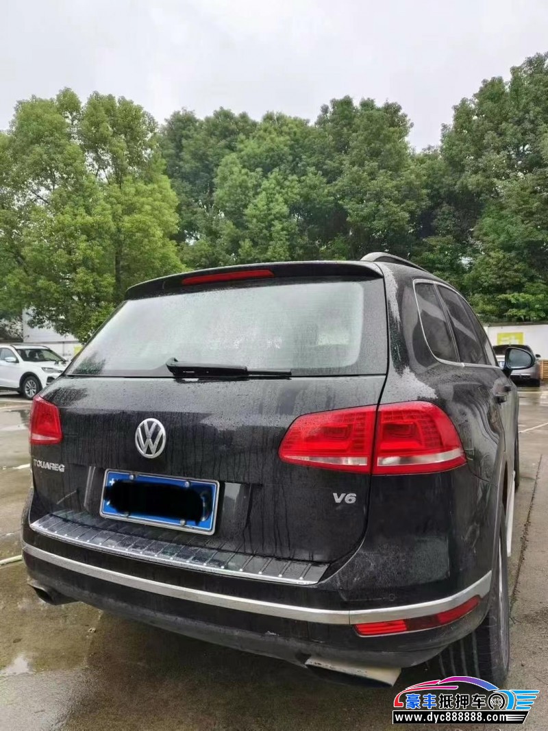 16年大众途锐SUV抵押车出售