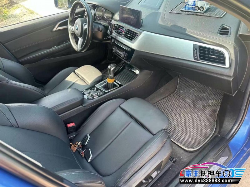 19年宝马1系轿车抵押车出售