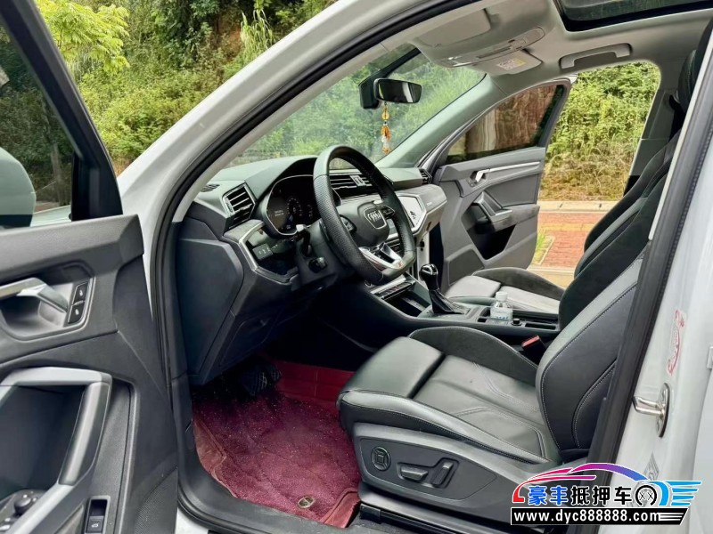 21年奥迪Q3轿车抵押车出售