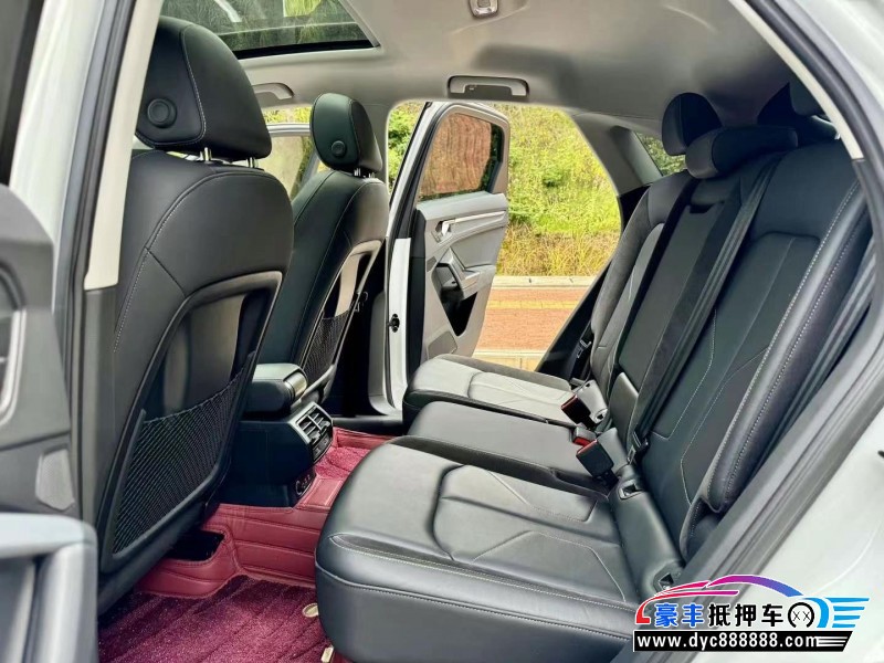 21年奥迪Q3轿车抵押车出售