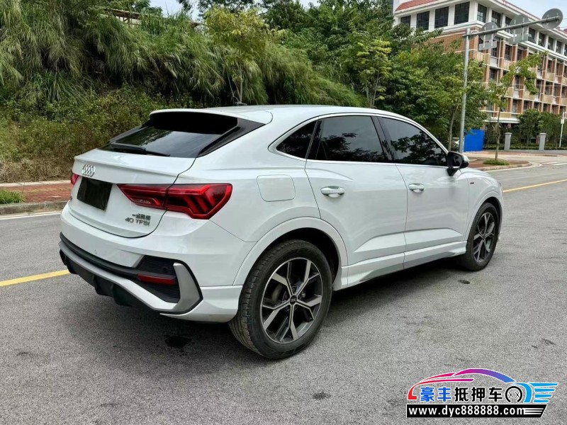 21年奥迪Q3轿车抵押车出售