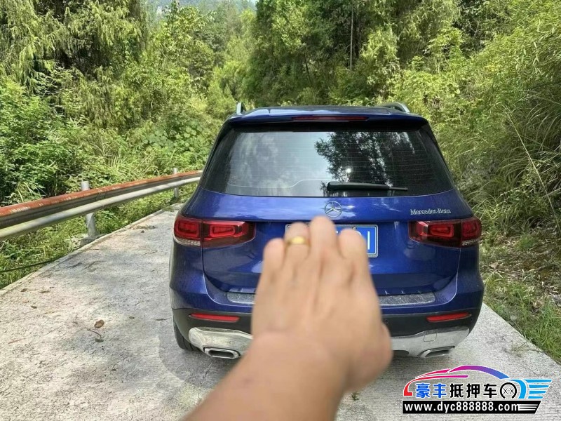 20年奔驰GLB轿车抵押车出售