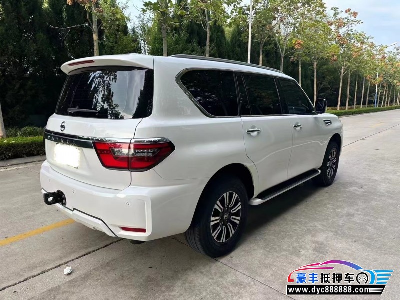 20年日产途乐轿车抵押车出售
