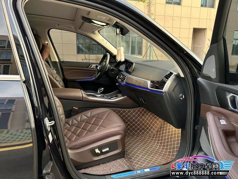 22年宝马X5轿车抵押车出售