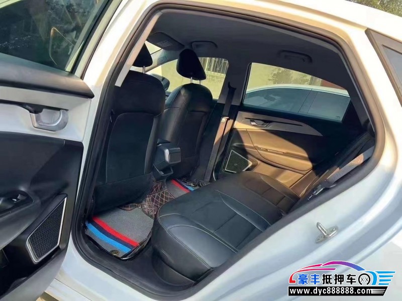 24年吉利几何轿车抵押车出售