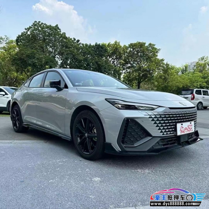 23年长安长安UNI轿车抵押车出售