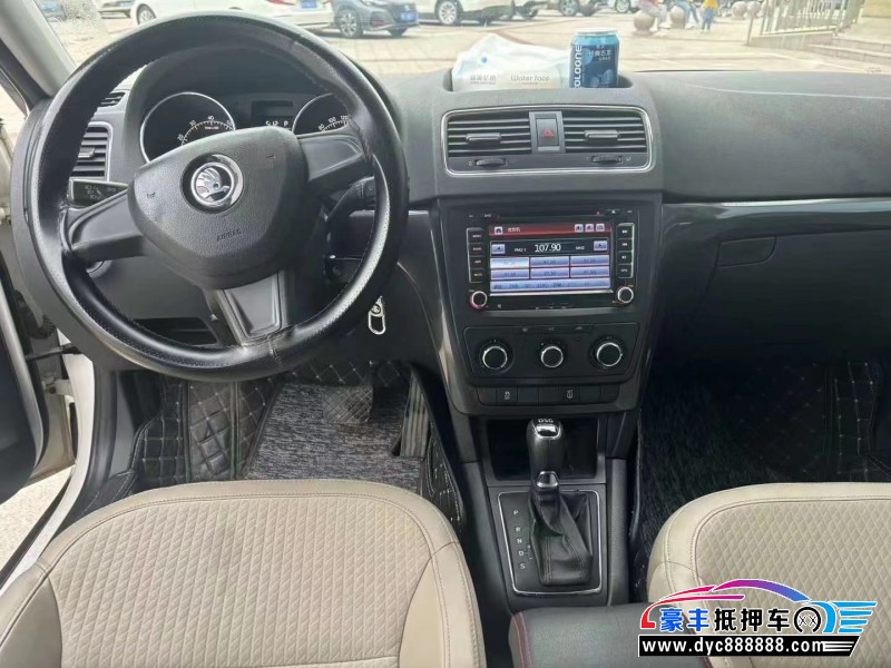 15年斯柯达野帝轿车抵押车出售