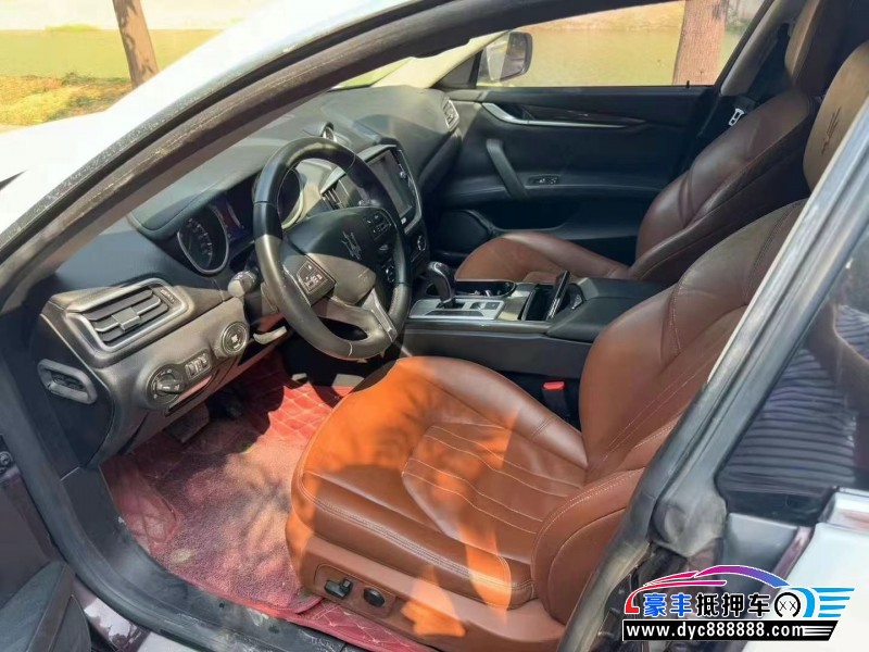 17年玛莎拉蒂Ghibli轿车抵押车出售