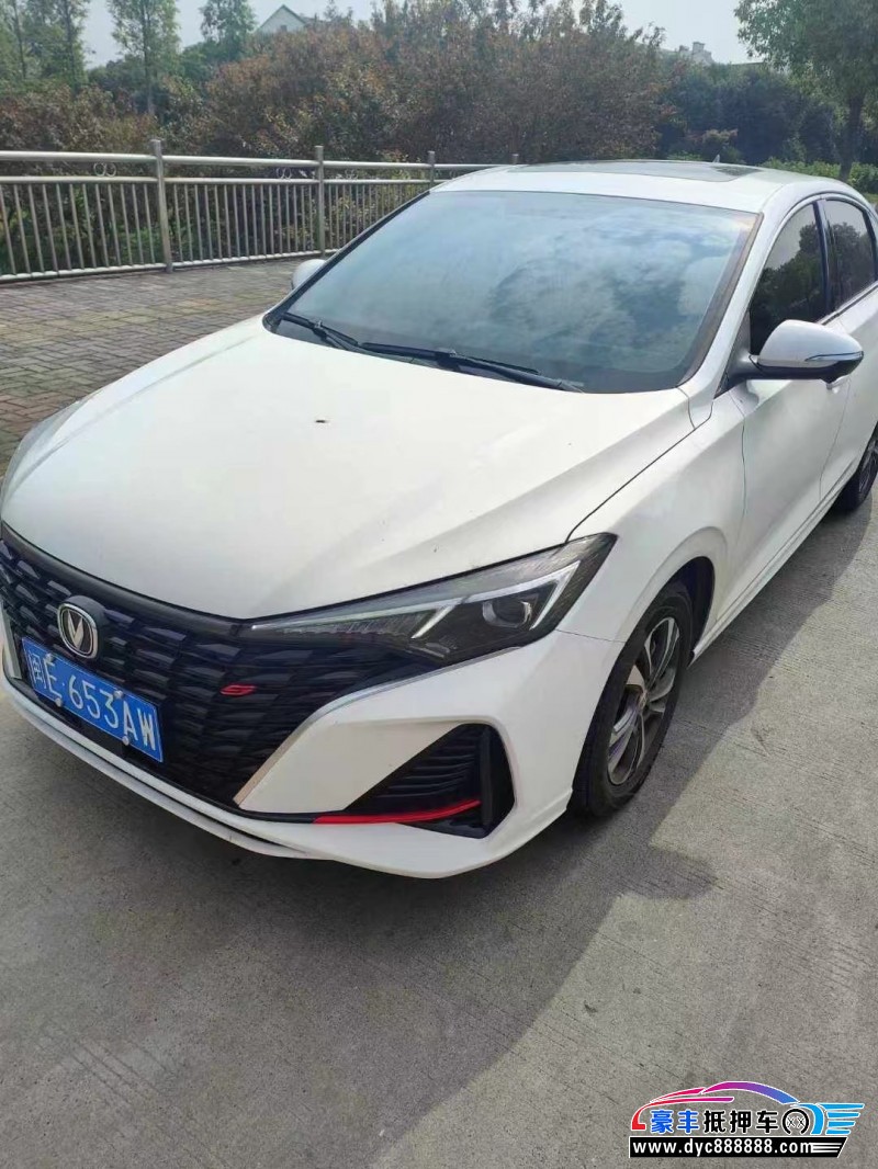 24年长安逸动轿车抵押车出售