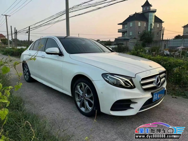 20年奔驰E轿车抵押车出售