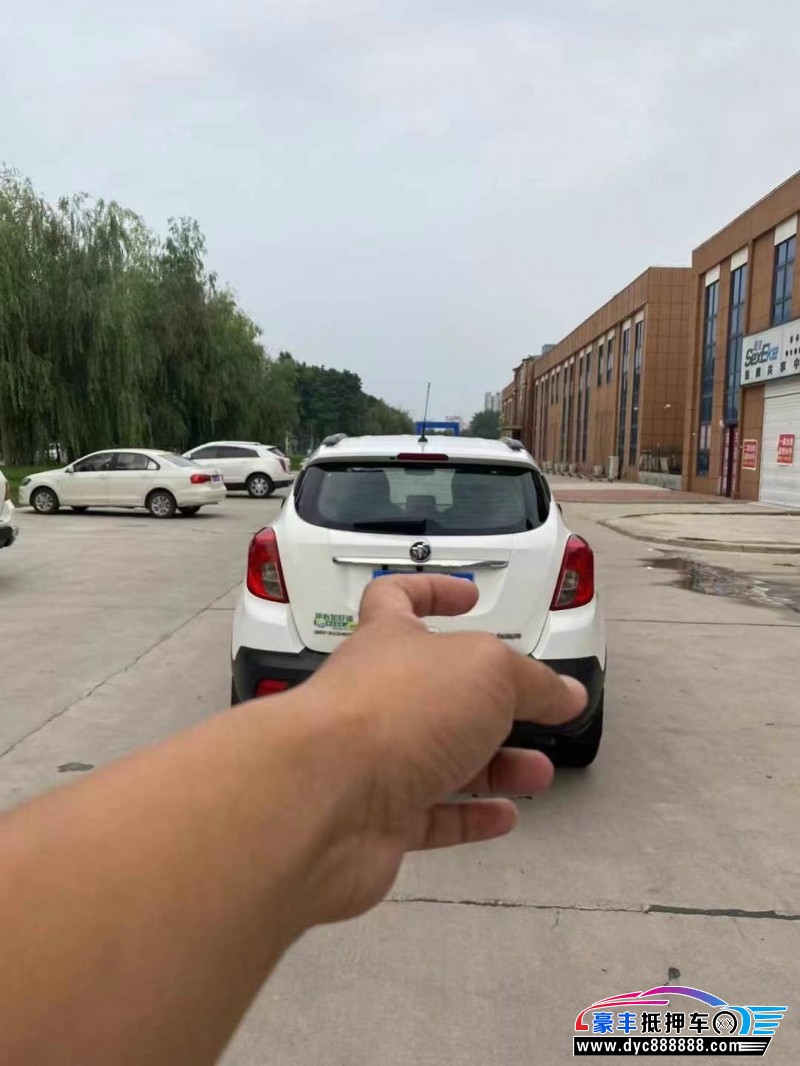 15年别克昂科拉轿车抵押车出售