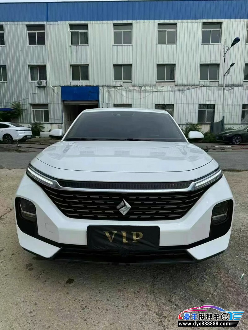 23年宝骏RC5轿车抵押车出售